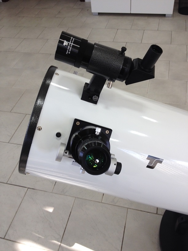 Reflector Vs. Refractor Vs. SCT